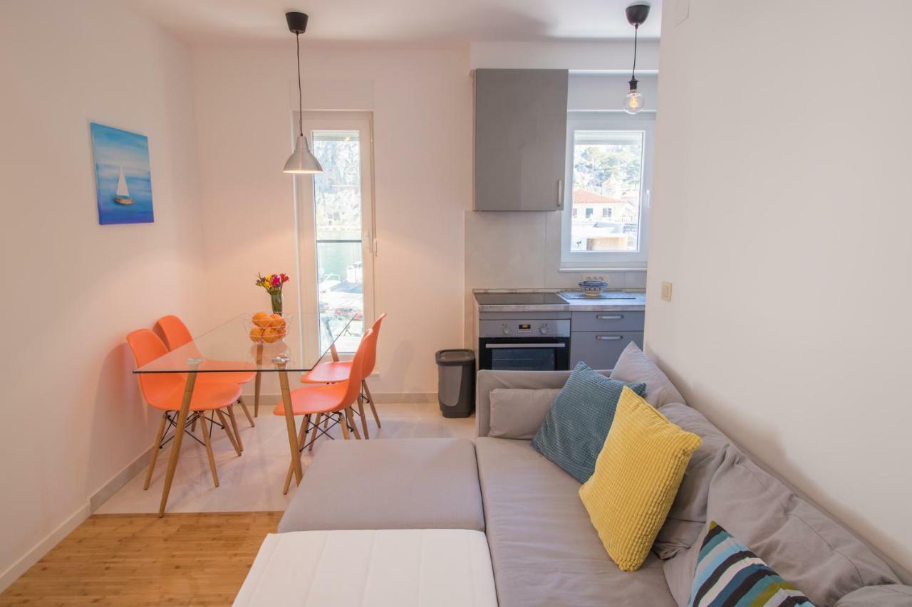 Mary Appartement Omiš Buitenkant foto