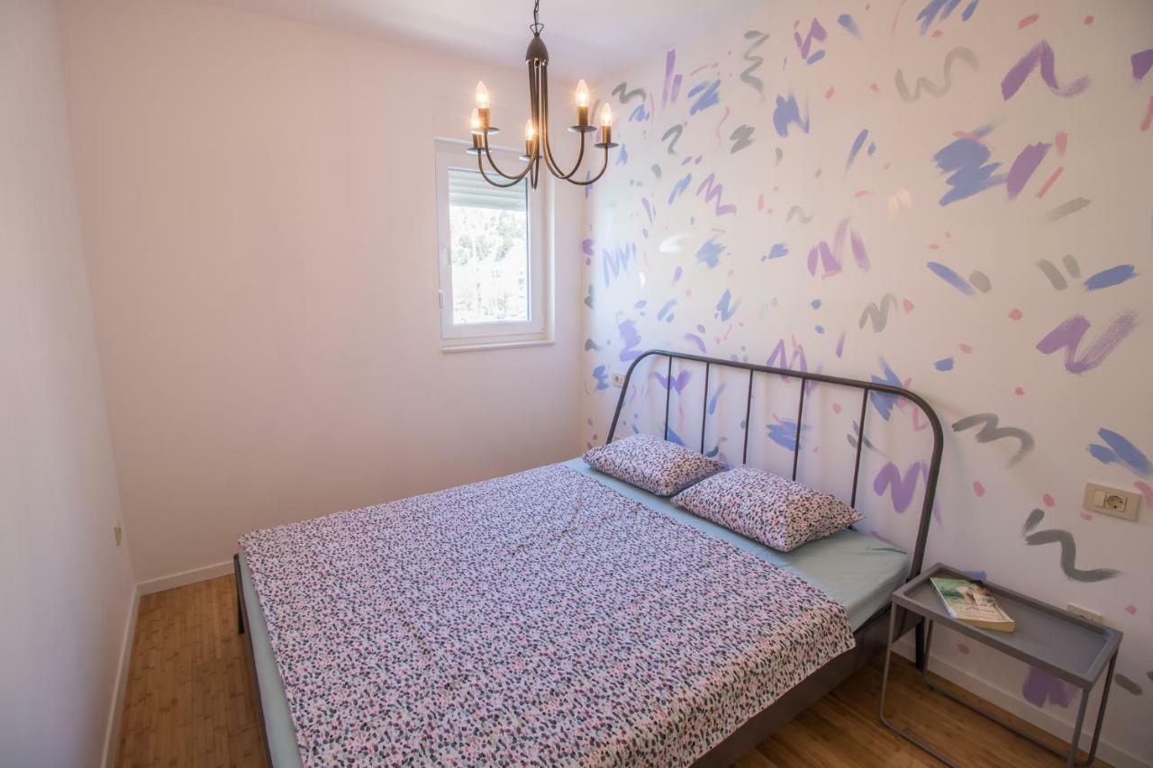 Mary Appartement Omiš Buitenkant foto