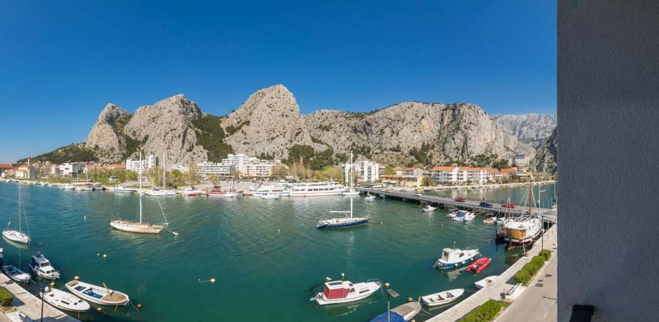 Mary Appartement Omiš Buitenkant foto